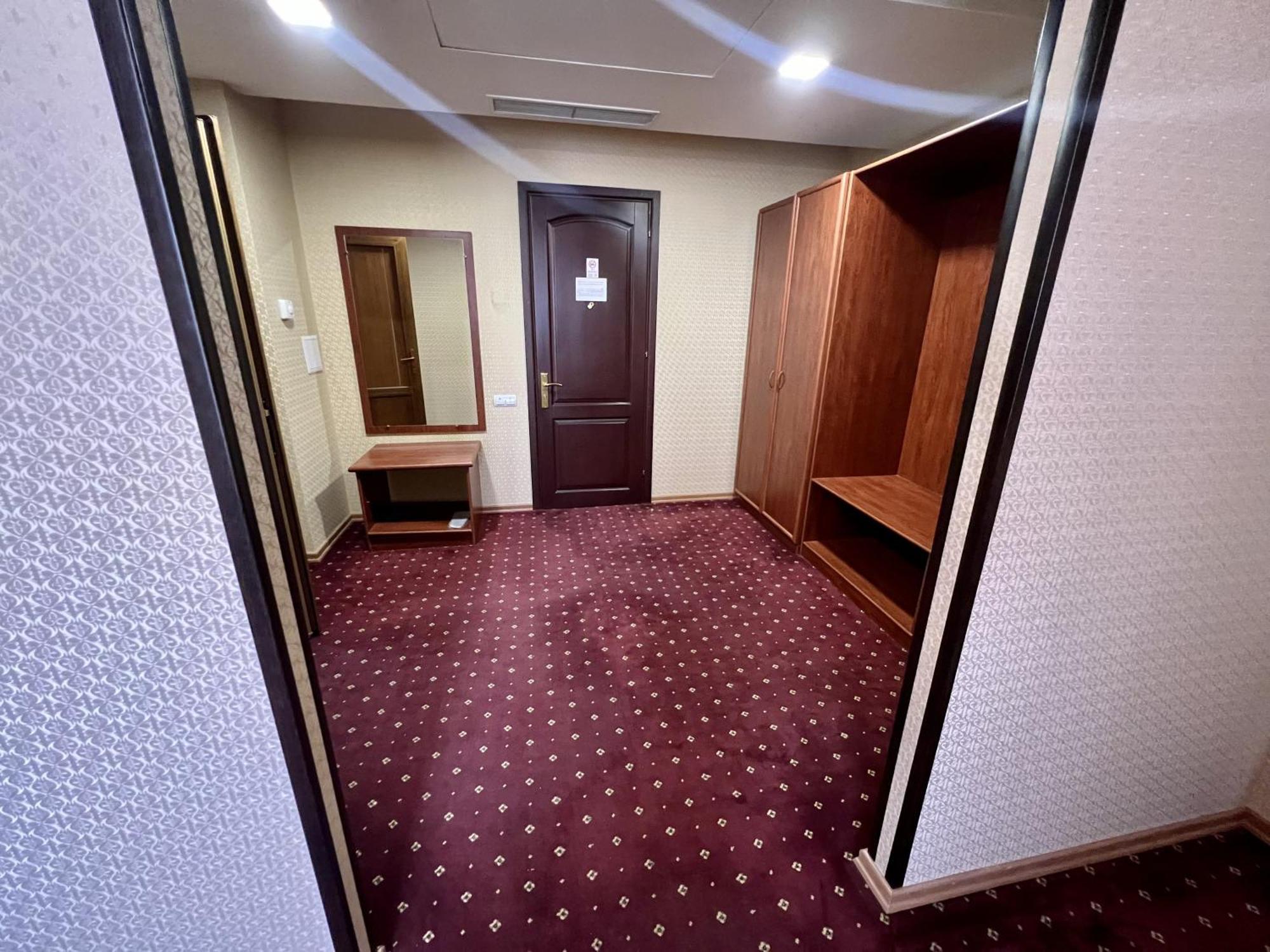 Armenian Royal Palace Jerevan Eksteriør billede
