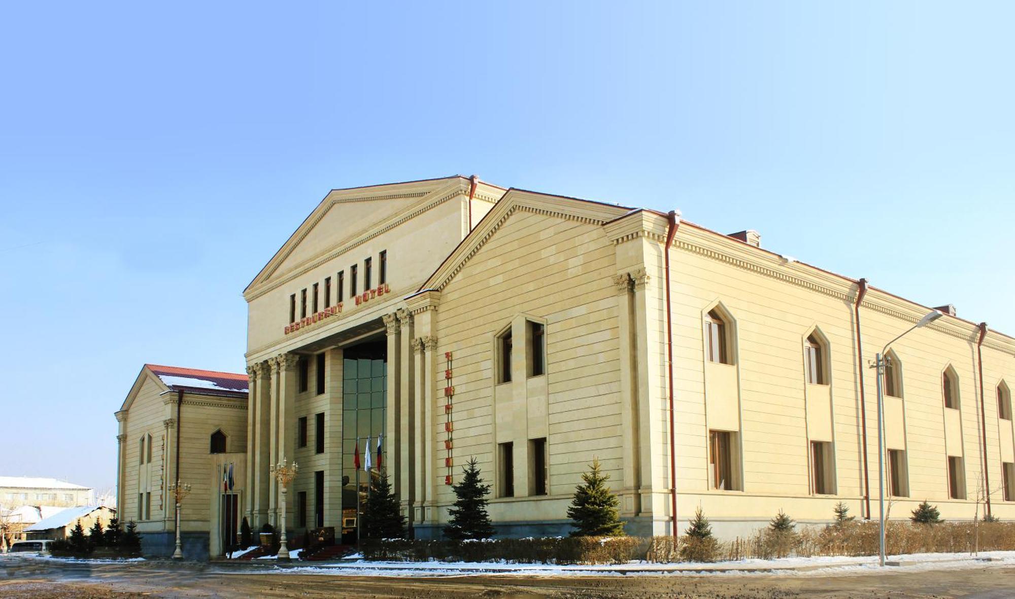 Armenian Royal Palace Jerevan Eksteriør billede