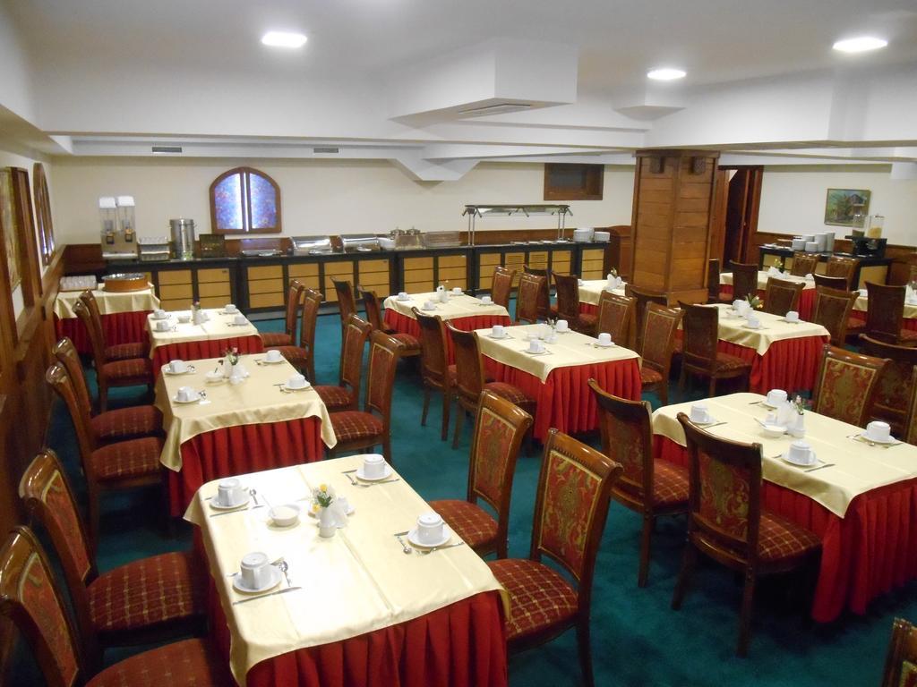Armenian Royal Palace Jerevan Eksteriør billede