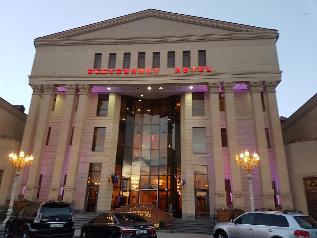 Armenian Royal Palace Jerevan Eksteriør billede