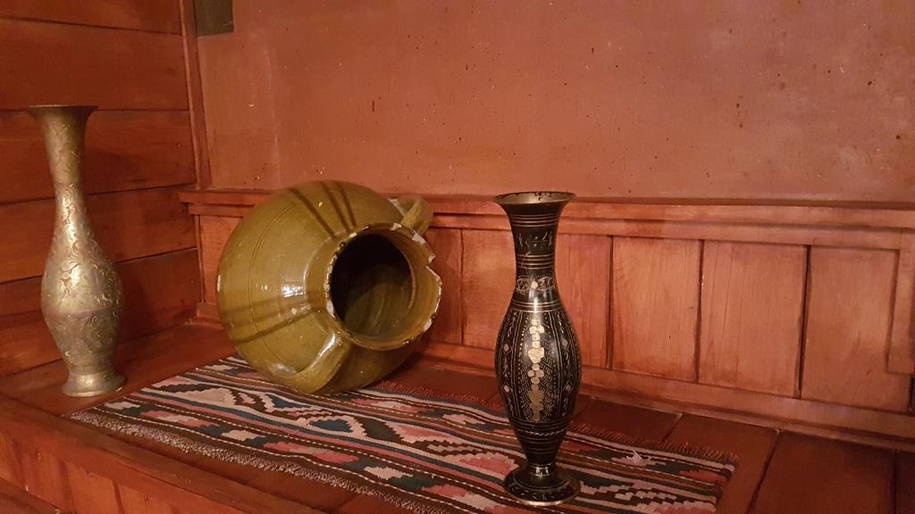 Armenian Royal Palace Jerevan Eksteriør billede